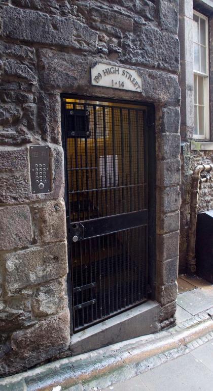 Innercitylets - Royal Mile Edinburgh Ruang foto